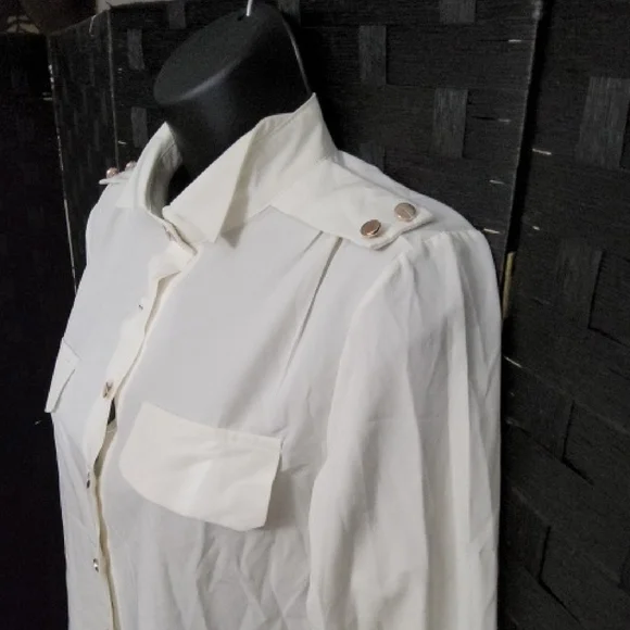 Vintage White Button-Down Women's Shirt - Picture 3 of 3